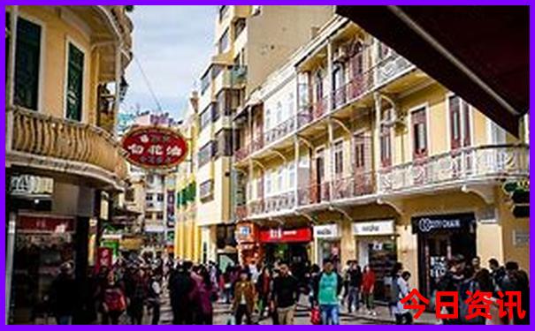 现在凉爽的旅游胜地